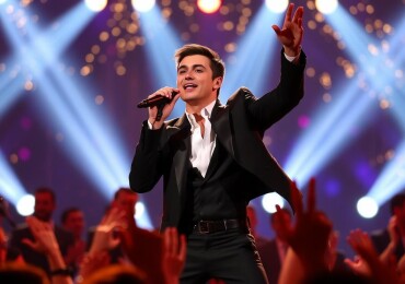 Когда праздник поёт: как выглядело выступление Димы Билана на вечере, который все запомнили