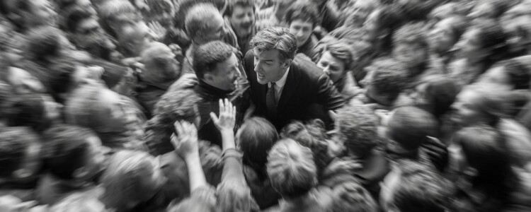 Актерская энергетика в массовых сценах: как выделиться и сохранить общее настроение