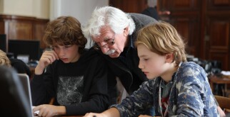 Как работать с молодыми сценаристами: практические советы и полезные стратегии