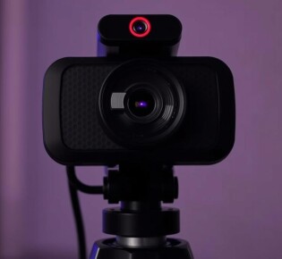 Кто работает в вебкам-индустрии: обзор реальных вакансий и чем они занимаются